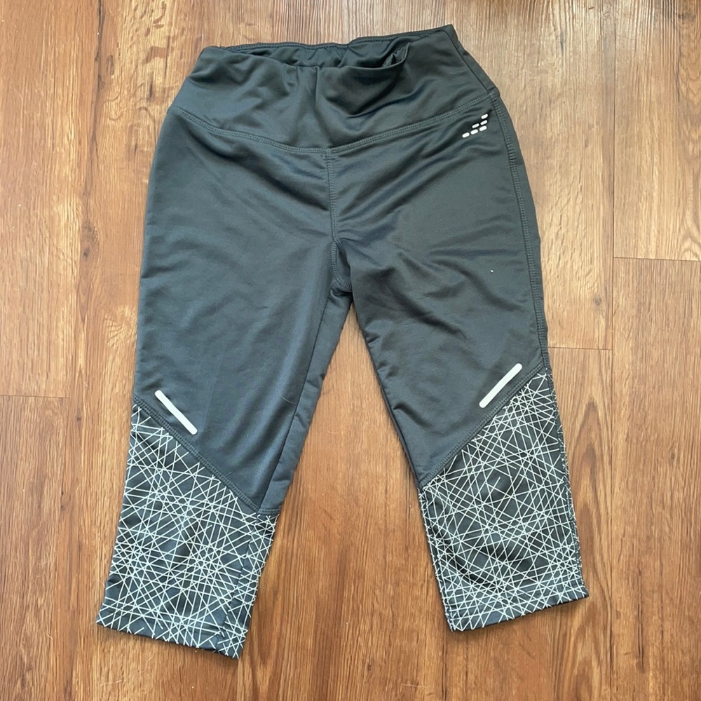 BCG Workout Capri Leggings
